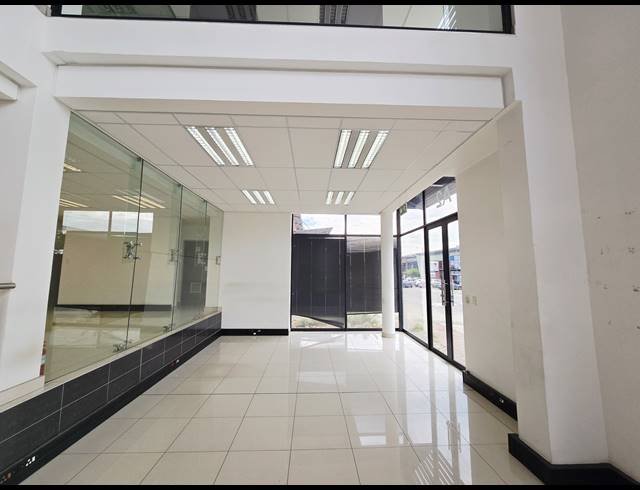 1,345M² WAREHOUSE TO LET IN NORTH RIDING